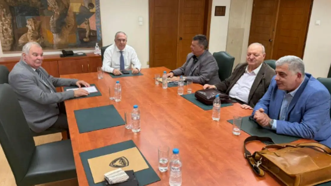 Αυτά πρότεινε η ΕΑΑΣ σε Θεοδωρικάκο για ανακούφιση αποστράτων από το οξύ πρόβλημα της ακρίβειας