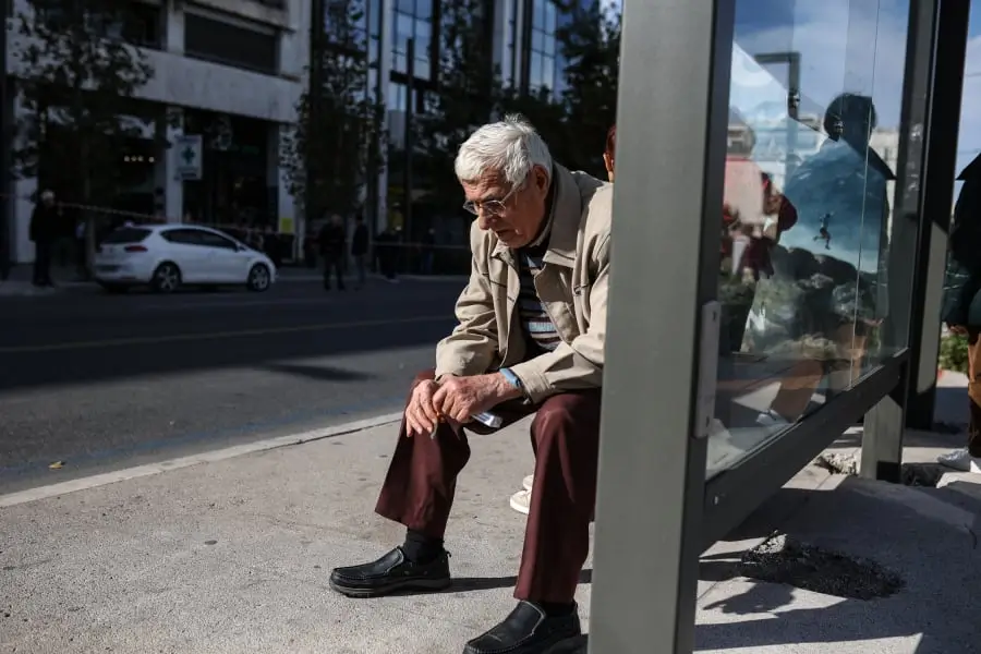 Επίδομα 250 ευρώ: Δείτε ΕΔΩ εάν είστε δικαιούχος – Σήμερα η πληρωμή